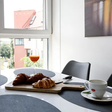 Apartament - Center - Comfortable And Bright - L17