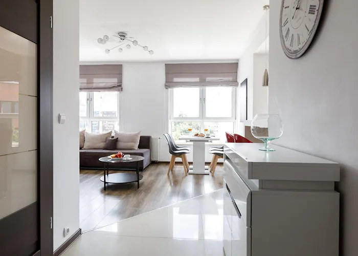 - Center - Comfortable And Bright - L17 Apartment *